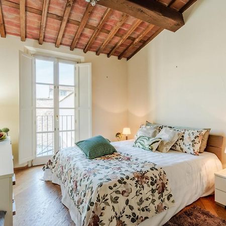 Helene Smart Flat With Elevator Inside Lucca Apartment Exterior photo